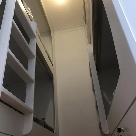 De Leite Hostel Lisbon